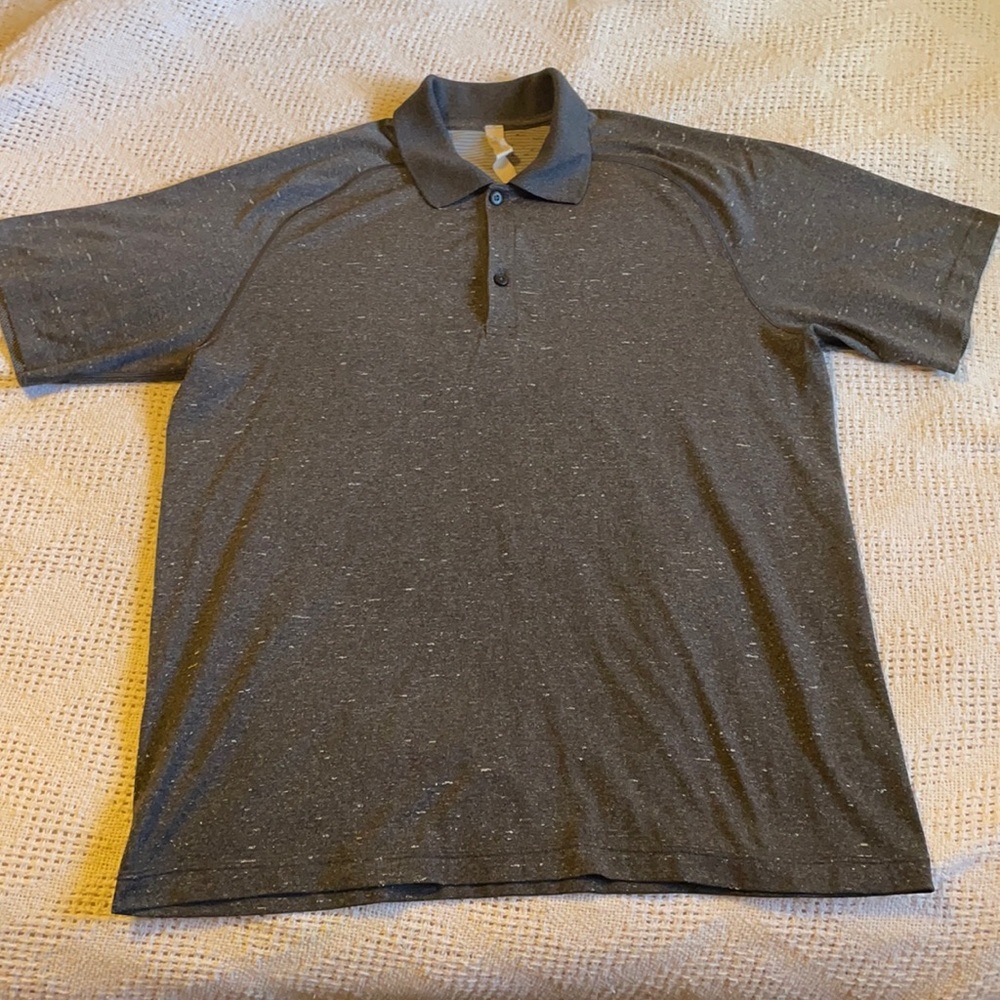 Lululemon men’s polo shirt